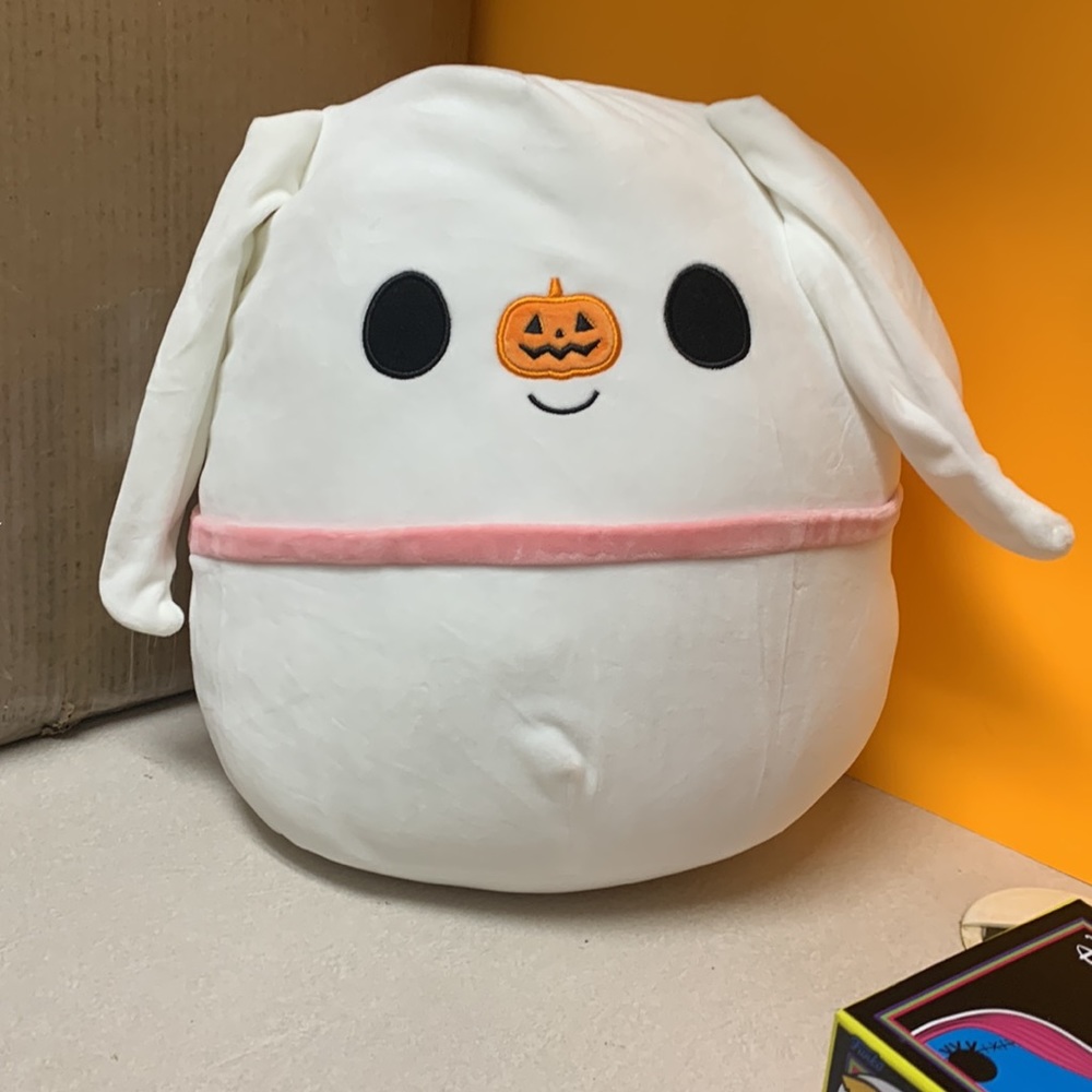 A Sally Tumblr, a Sally Funko pop, and a big zero squish mellow NBU - Picture 3 of 7